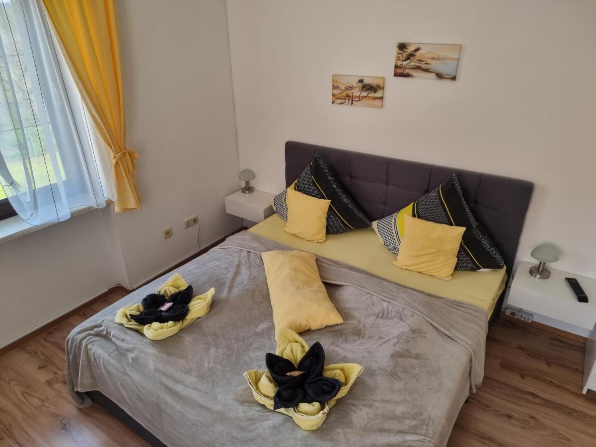 Pension Heuhexe Фладунген Екстер'єр фото